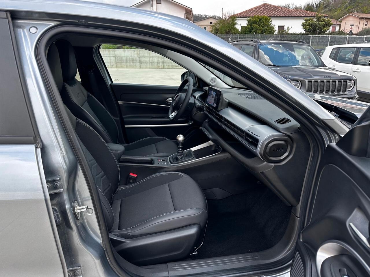 Jeep Avenger 1.2 Turbo 100 CV Summit