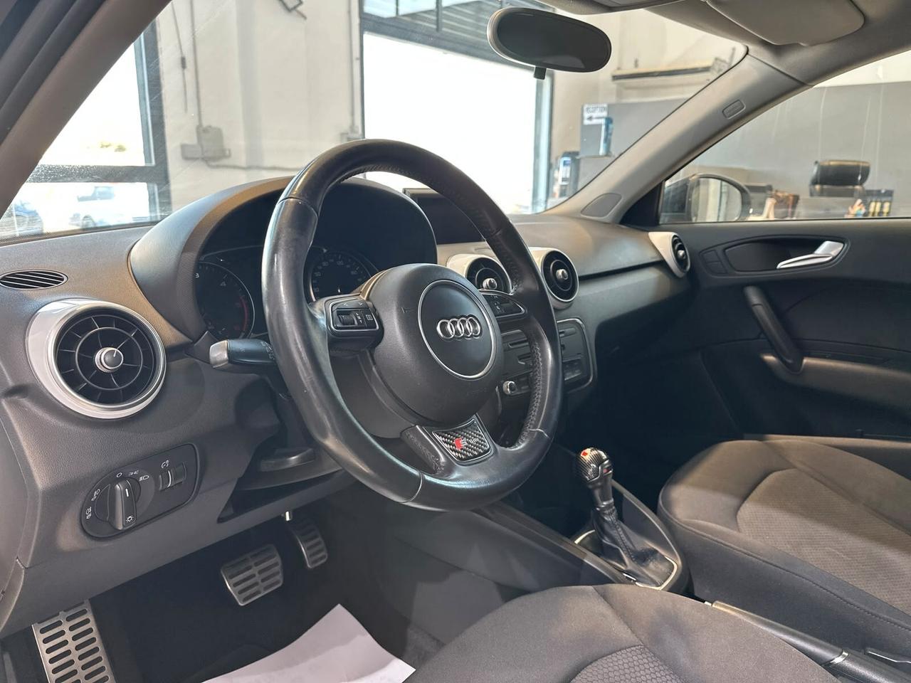 Audi A1 1.6 TDI S tronic Attraction