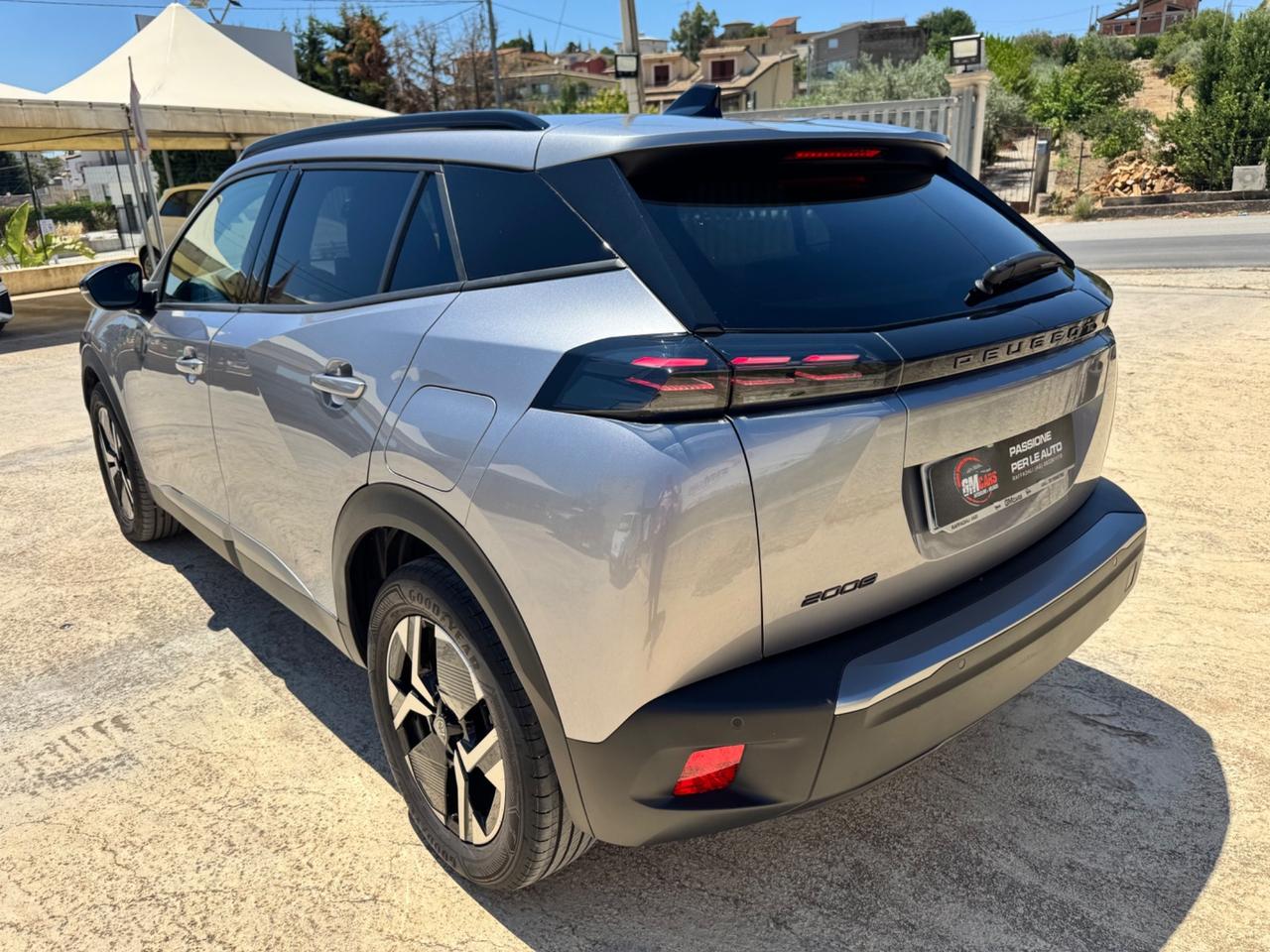 Peugeot 2008 PureTech 100 S&S Allure