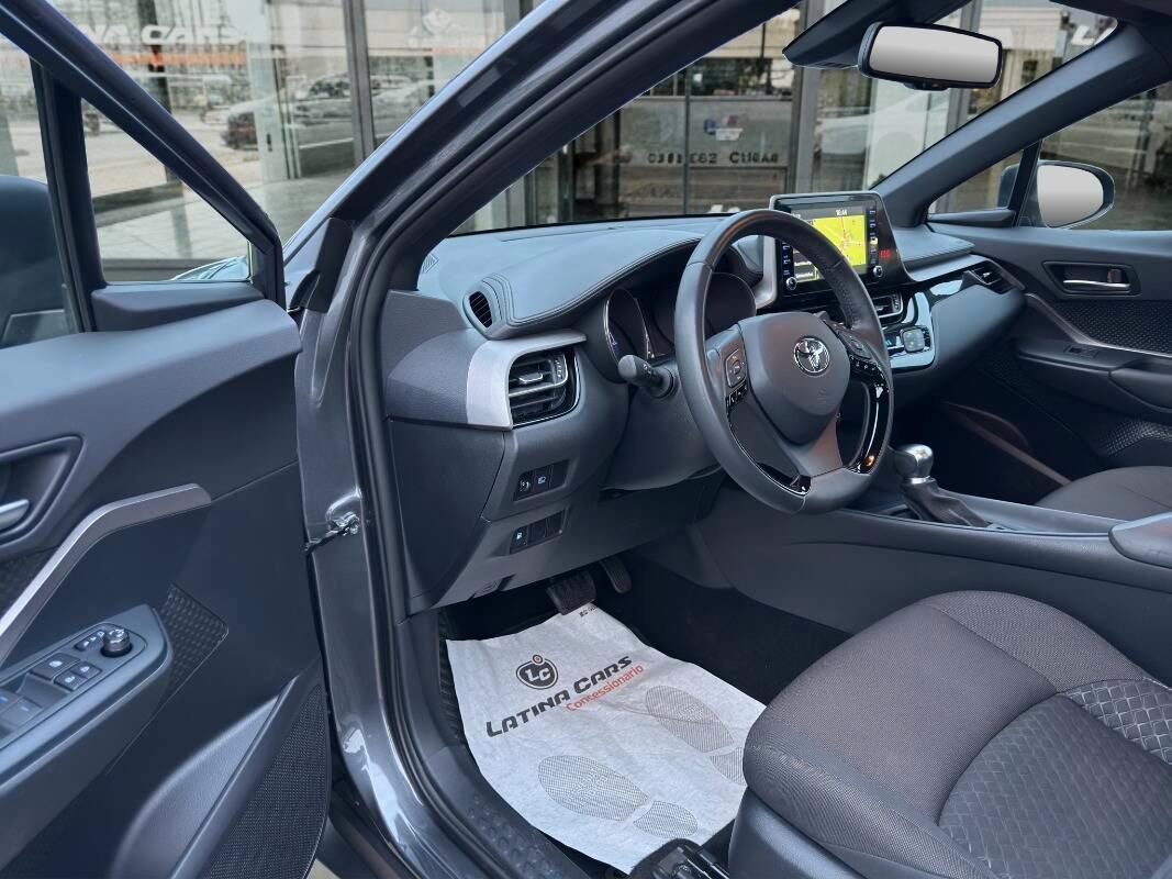 Toyota C-HR 1.8h Active e-cvt Con TELECAMERA & NAVIGATORE