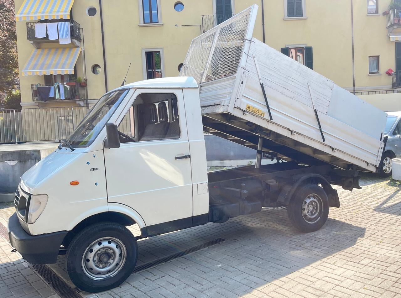 DAEWOO LUBLIN 2.4 TD - RIBALTABILE TRILATERALE - PORTATA 950 KG. - AUTOCARRO 3 POSTI