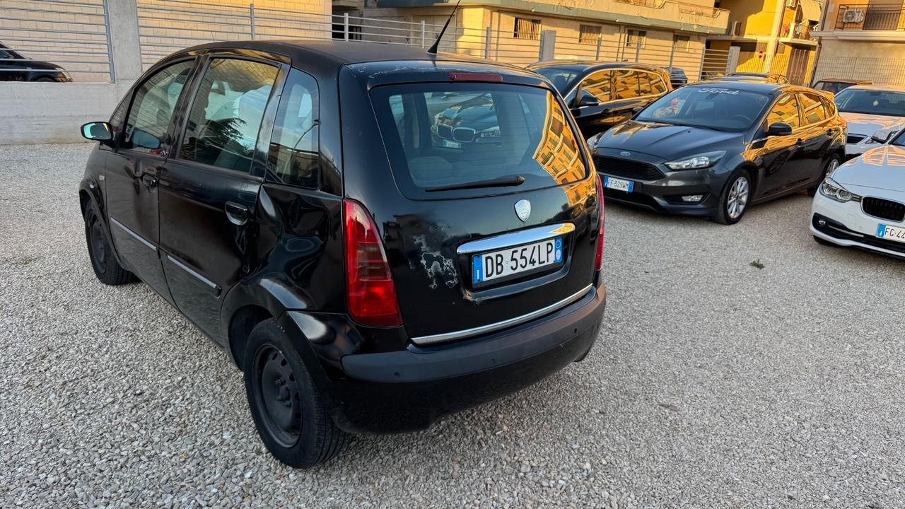 Lancia MUSA 1.3 Multijet 16V Argento