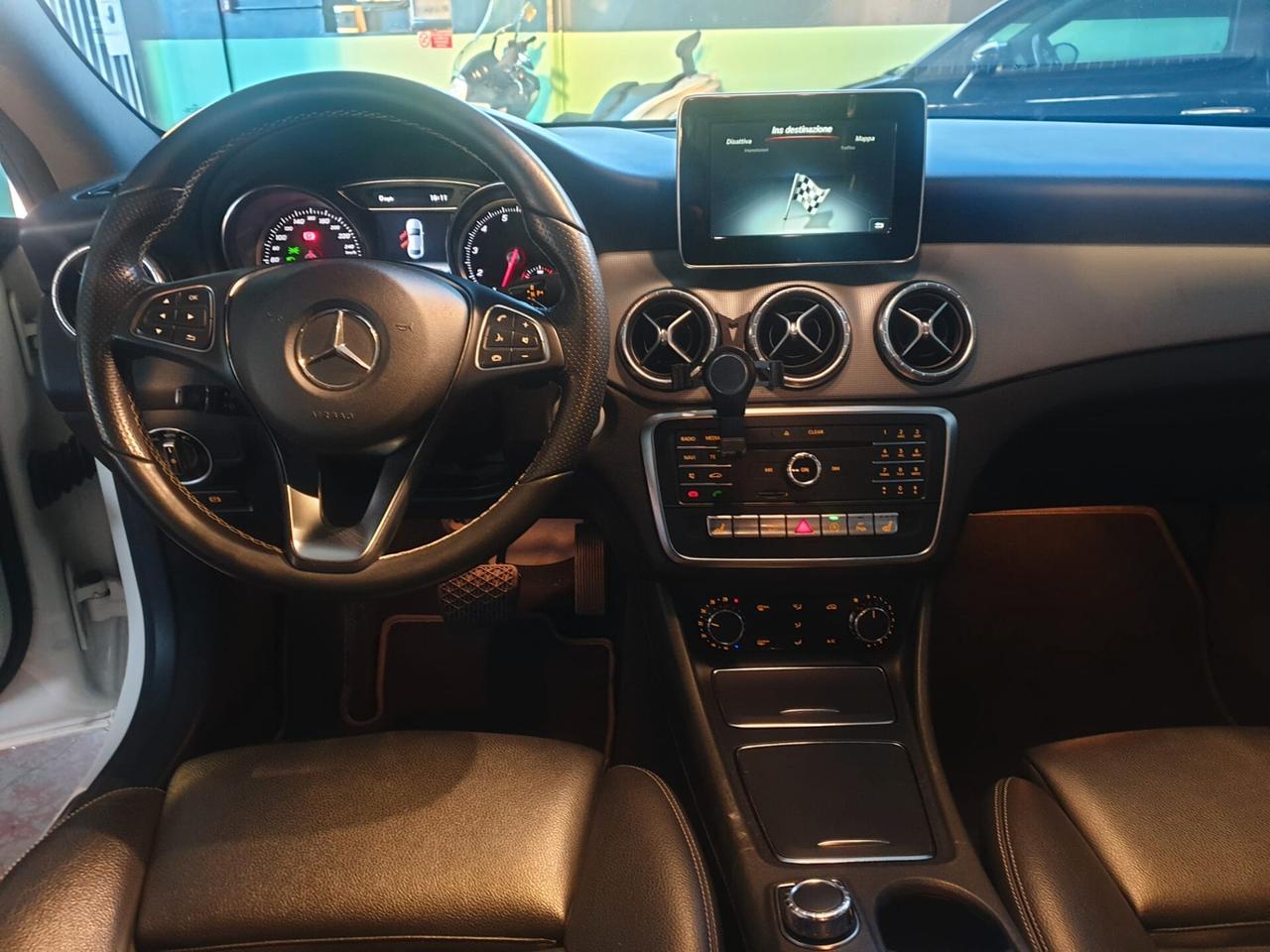 Mercedes-benz CLA 180 CLA 180 Premium