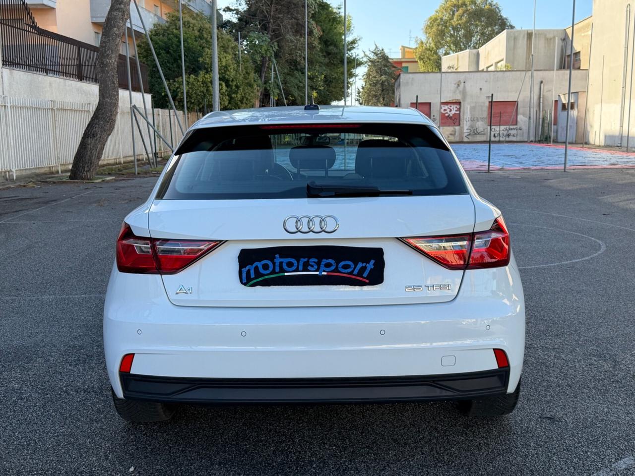 Audi A1 SPB 25 TFSI Identity Black
