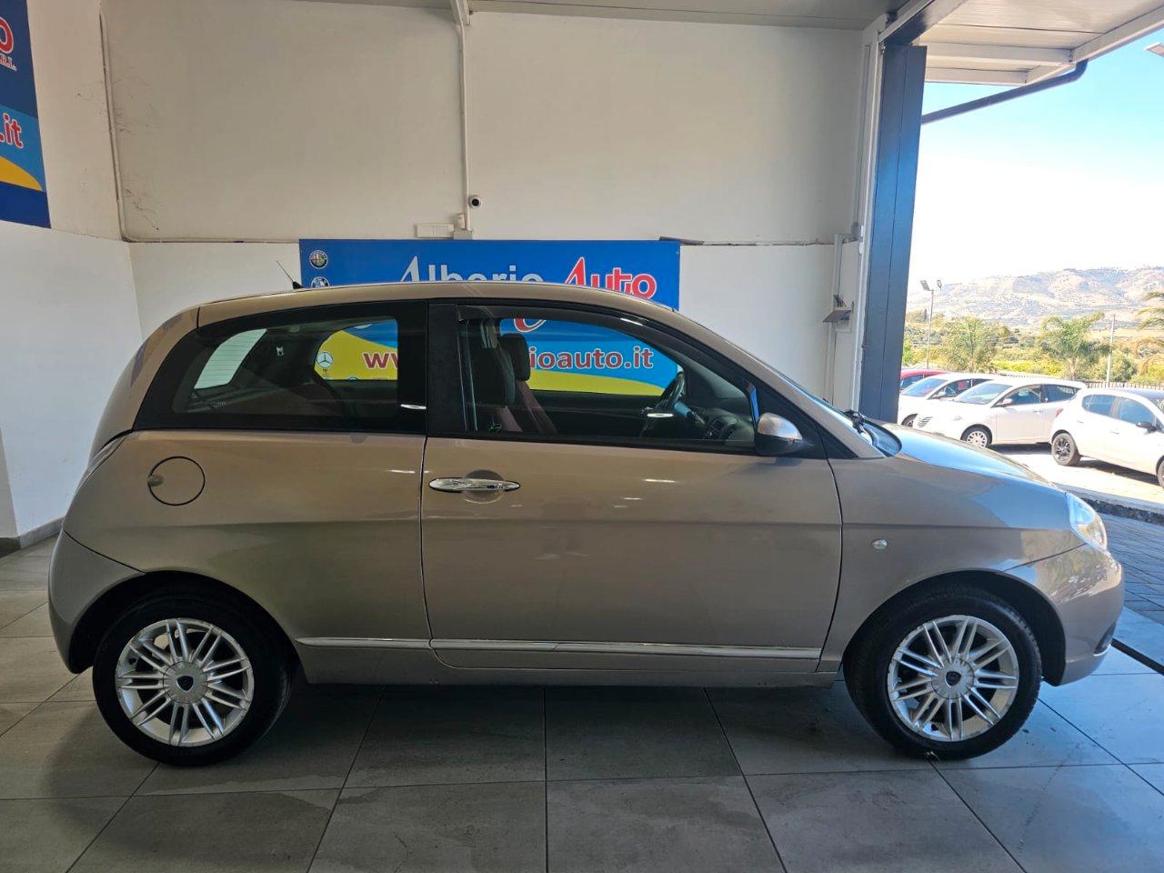 Lancia Ypsilon 3 Porte Ypsilon 1.3 mjt 16v Argento *CONTO VENDITA*