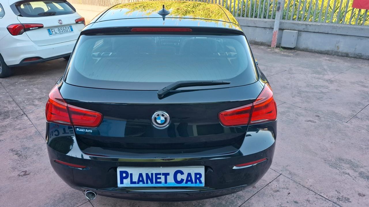 Bmw 116 116d 5p. Urban UNICO PROPRIETARIO--PER NEOPATENTATI