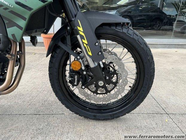 Benelli TRK 702X tris valigie compreso in pronta c