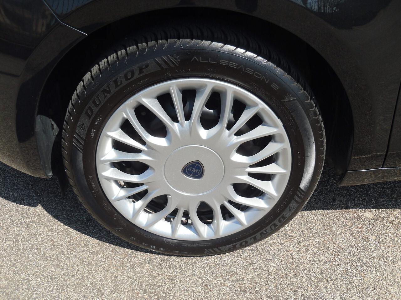 Lancia Ypsilon 1.2 69 CV GPL Ecochic