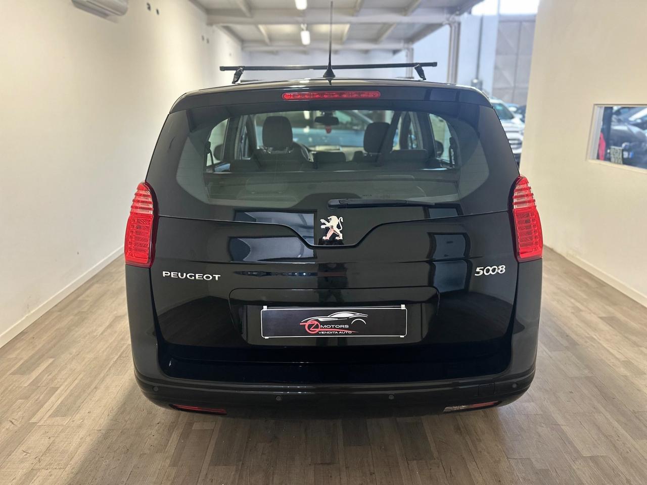 Peugeot 5008 1.6 HDi 112CV Business 7 POSTI