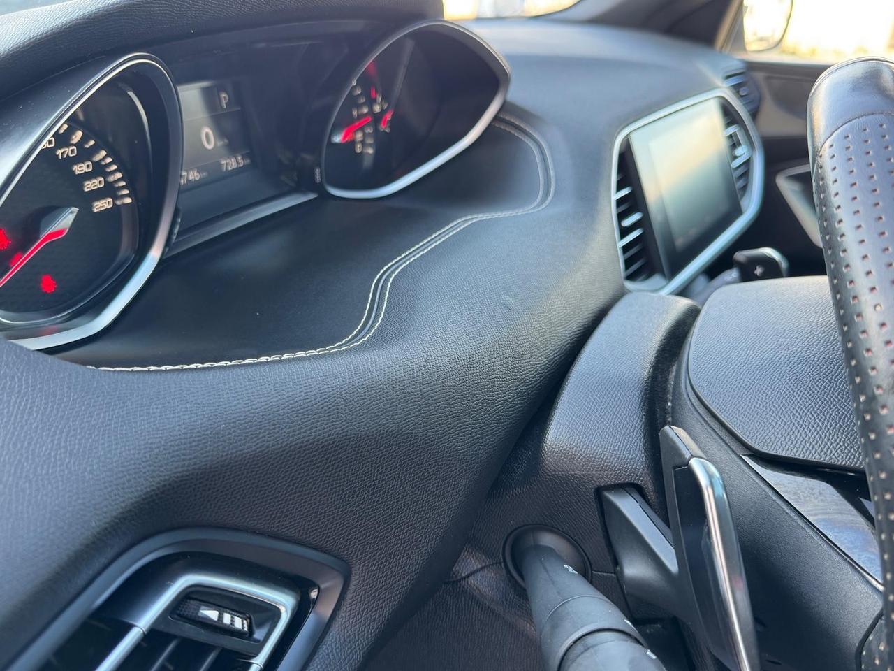 Peugeot 308 BlueHDi 180 S&S EAT8 SW GT