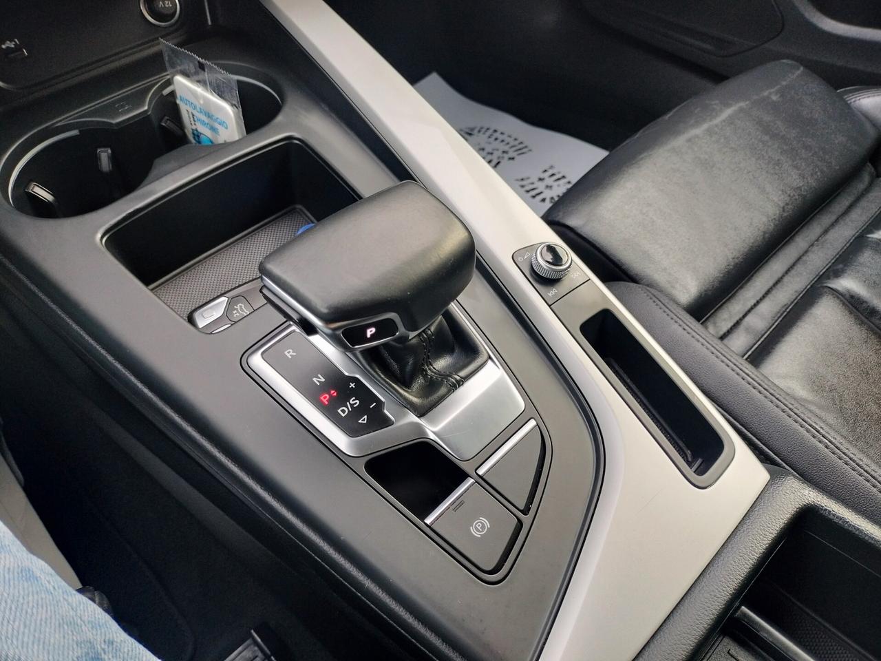 Audi A4 40 TDI S tronic line edition