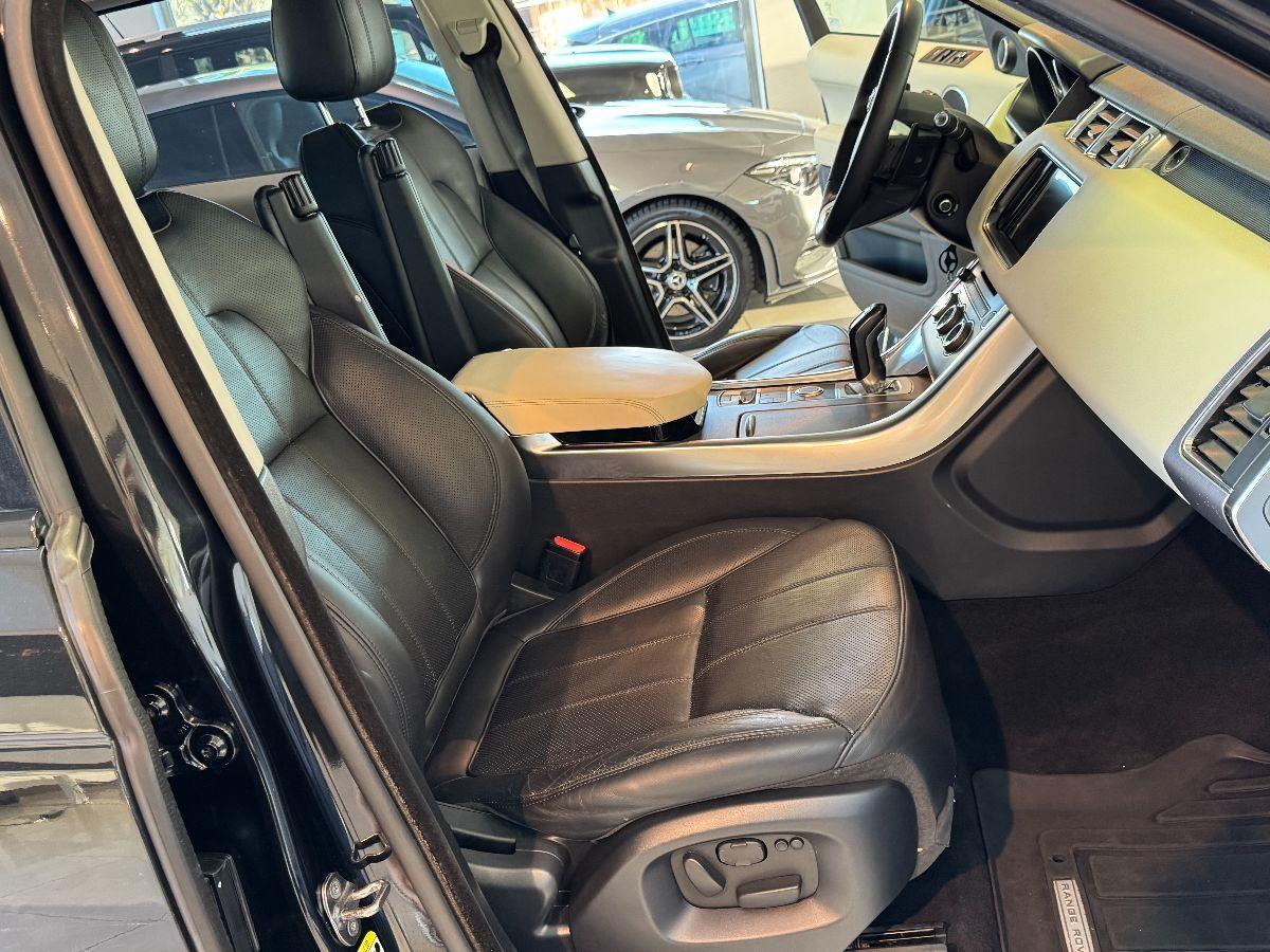 LAND ROVER Range Rover Sport 3.0 TDV6 HSE Dynamic