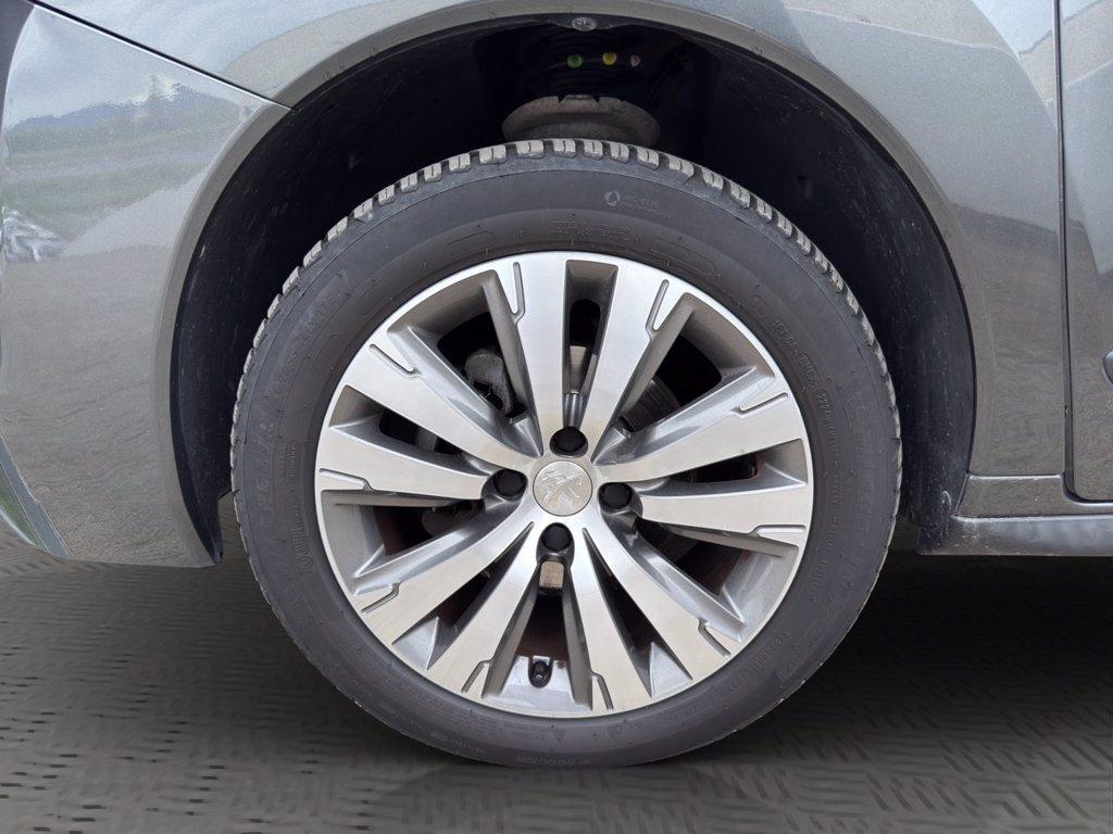 PEUGEOT 3008 1.6 bluehdi active s&s 120cv eat6 del 2016