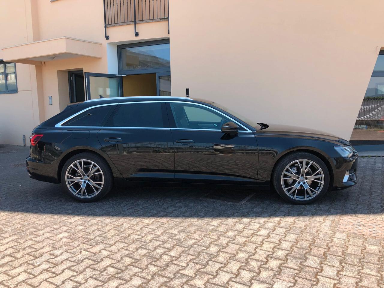 Audi A6 Avant 2.0 TDI ultra S tronic Business Plus