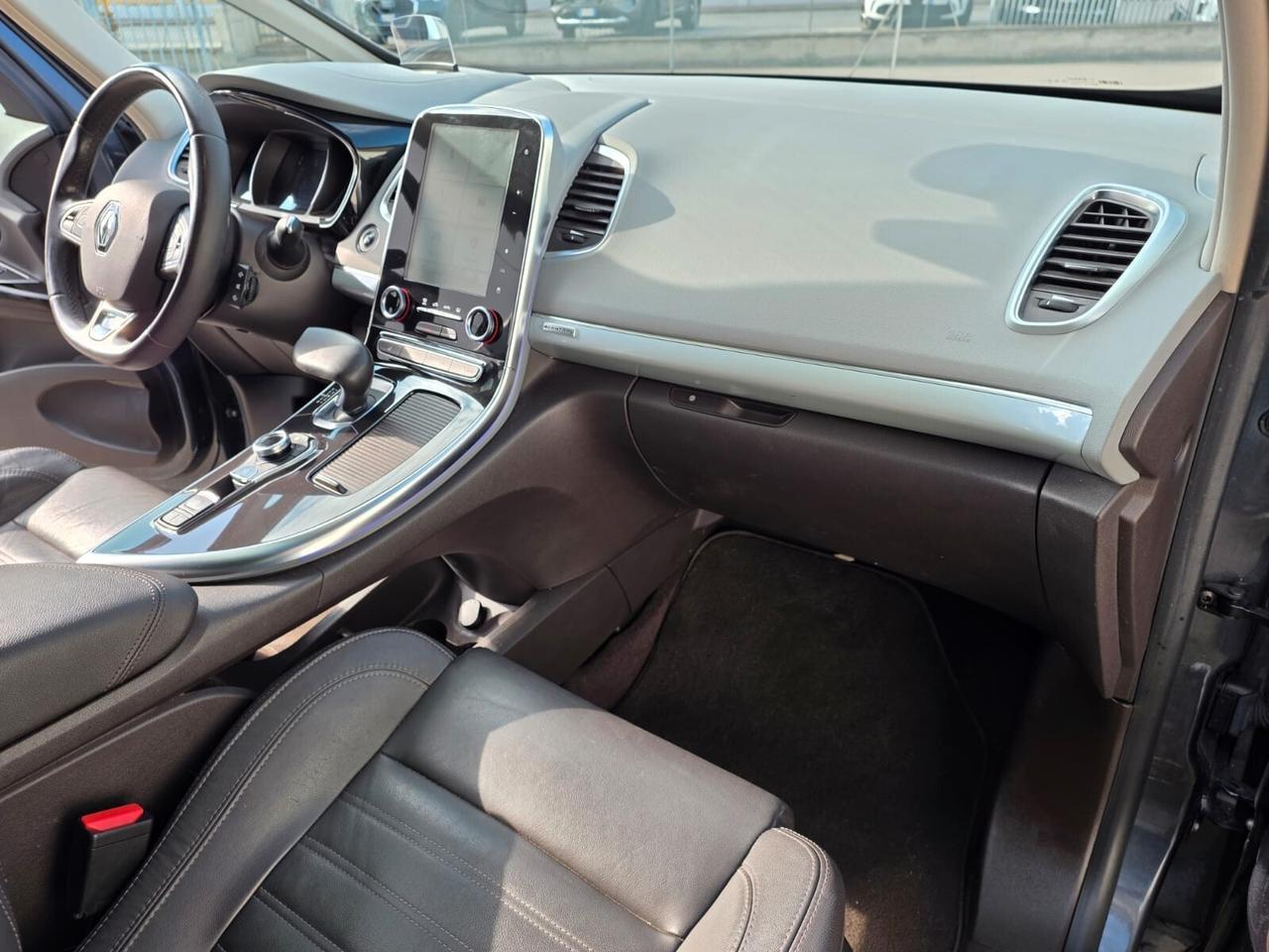 Renault Espace 2.0 DCI Initiale Paris 4Control