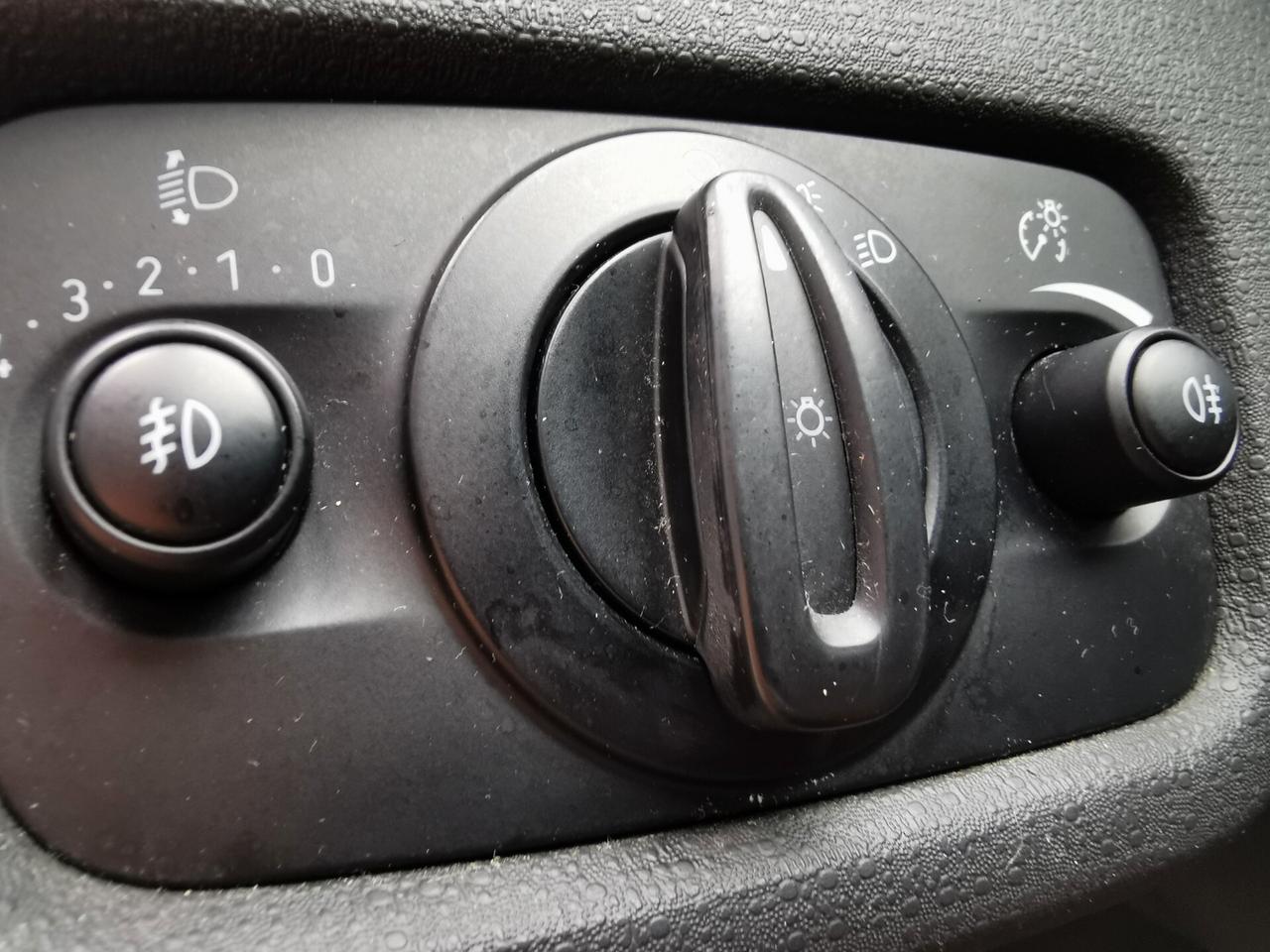 Ford Fiesta 1.5 TDCi 75 5. Titanium