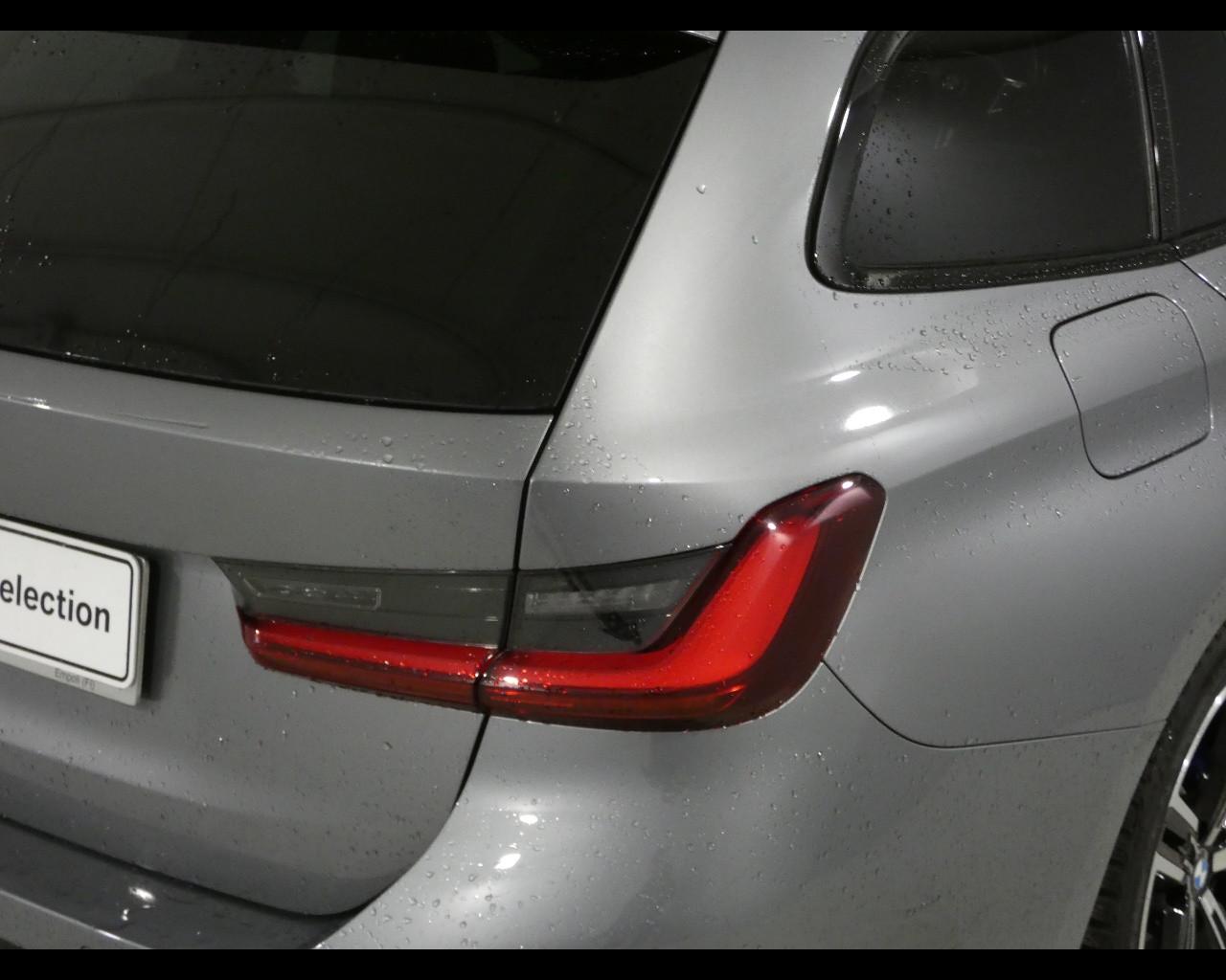 BMW Serie 3(G20/1-80/1) - 320d 48V xDrive Touring Msport