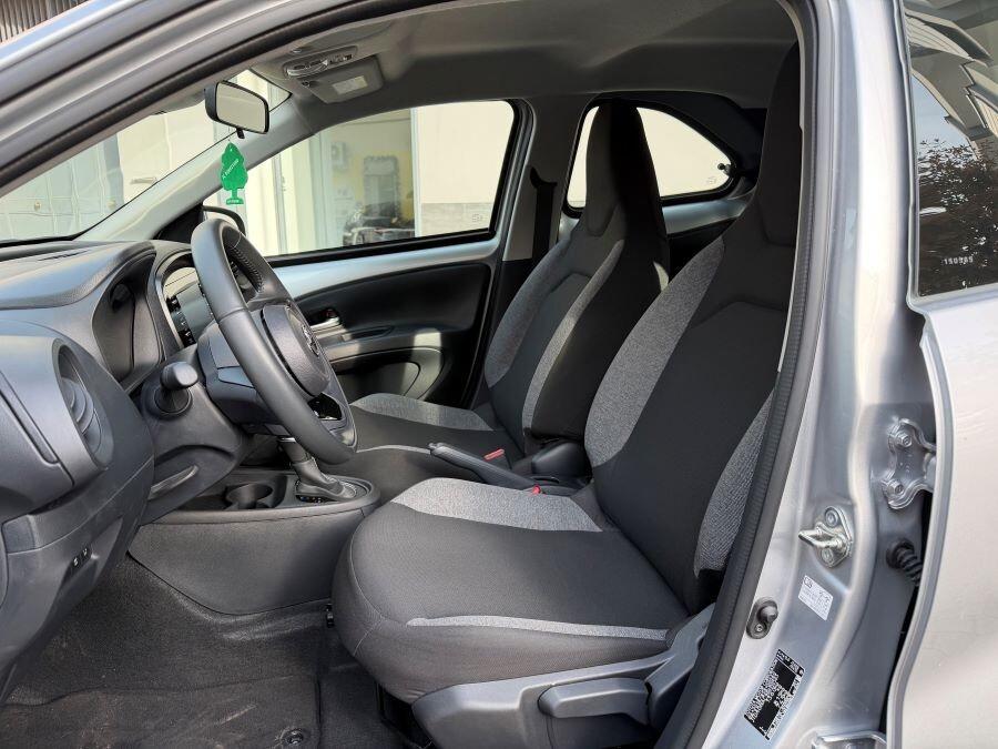 TOYOTA AYGO X 1.0 AUTOMATICA LOUNGE CERTIFICATA