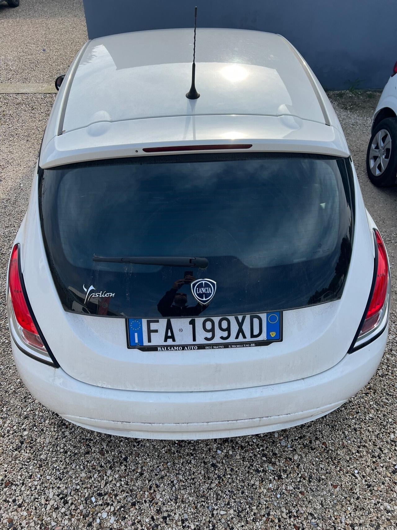 Lancia Ypsilon 1.3 MJT 16V 95 CV 5 porte S&S Silve