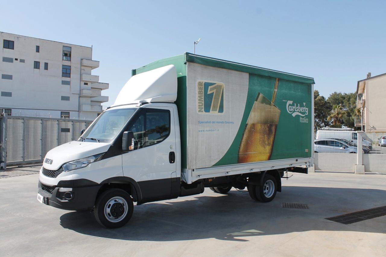 Iveco Daily 35-120 centine e telone da 4.40 mt