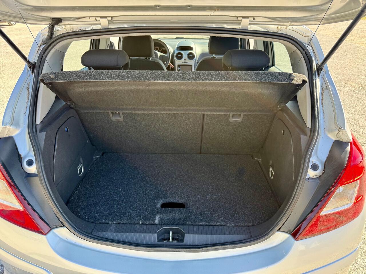 Opel Corsa Diesel 1.3 CDTi uniproprietaria neopatentati