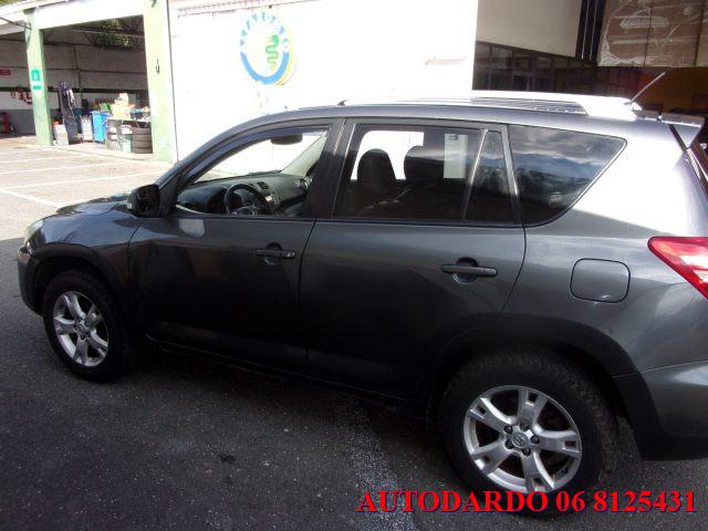 TOYOTA RAV 4 MY23 RAV4 2.2 D-4D 150 CV DPF Luxury
