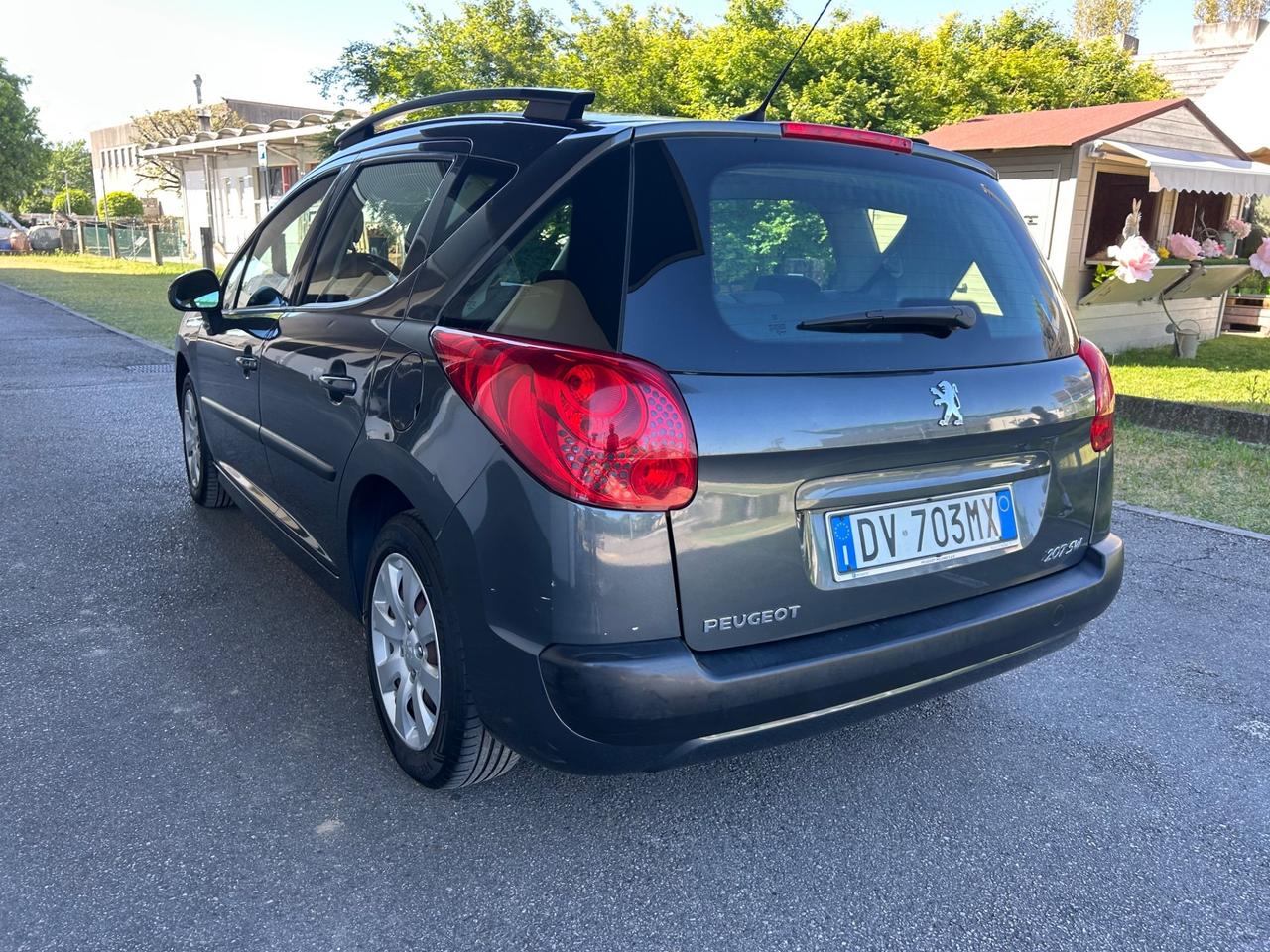 Peugeot 308 1.6 HDi 90CV 5p. Tecno