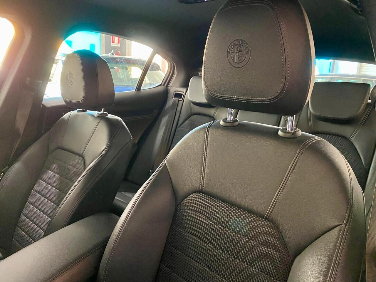 Alfa Romeo Stelvio 2.2 Turbodiesel 160 CV AT8 RWD Sprint-2023