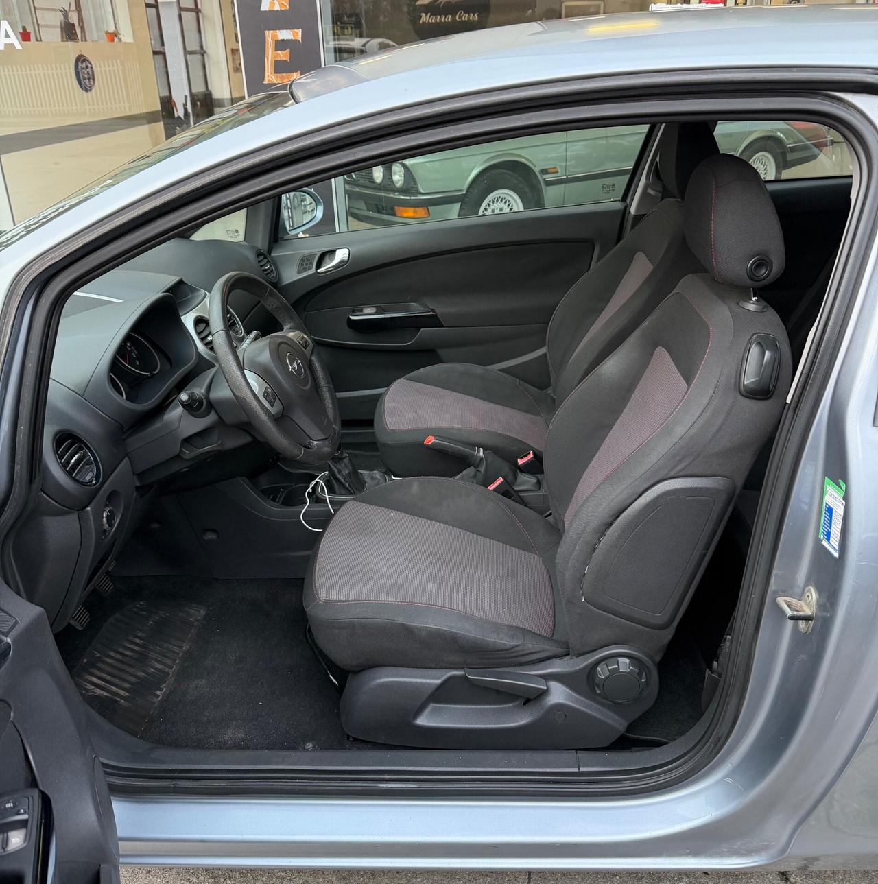 Opel Corsa 1.2- Revisionata alla consegna- Neopatentati