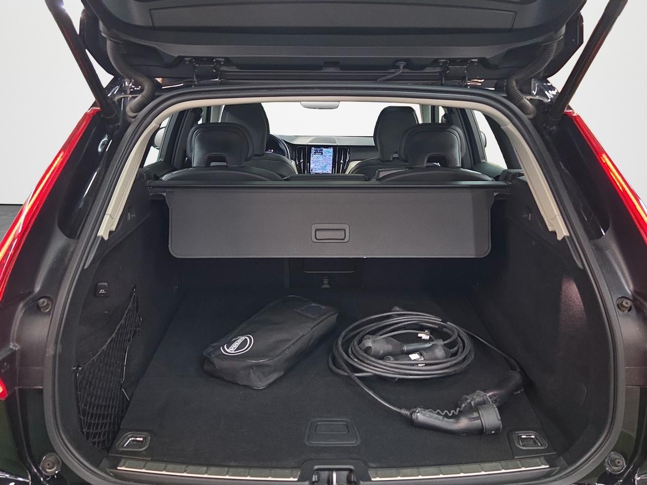 Volvo XC 60 XC60 T6 Recharge Plug-in Hybrid AWD Inscription