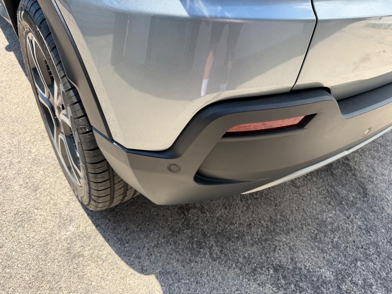 Jeep Avenger 1.2 Turbo 100 CV MHEV Summit