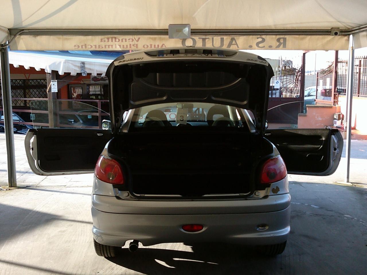 Peugeot 206 1.6 16V CC SOLO KM112000 FULL