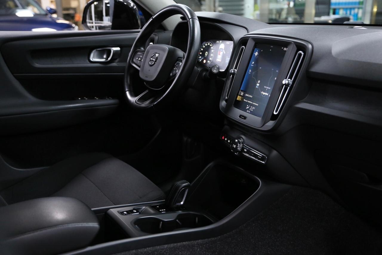 Volvo XC40 N1 D3 Momentum Geartronic