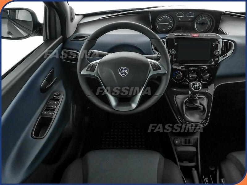 Lancia Ypsilon 1.0 FireFly 5 porte S&S Hybrid Platino