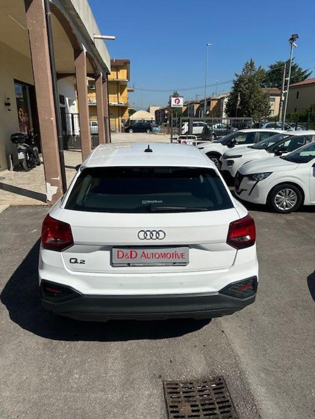 AUDI Q2 30 TDI S tronic Business Plus
