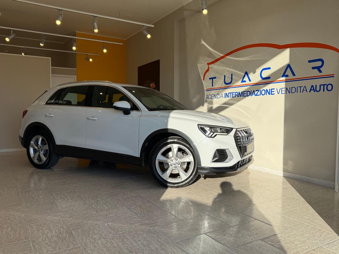 Audi Q3 S Line 2.0 35 TDI #11229