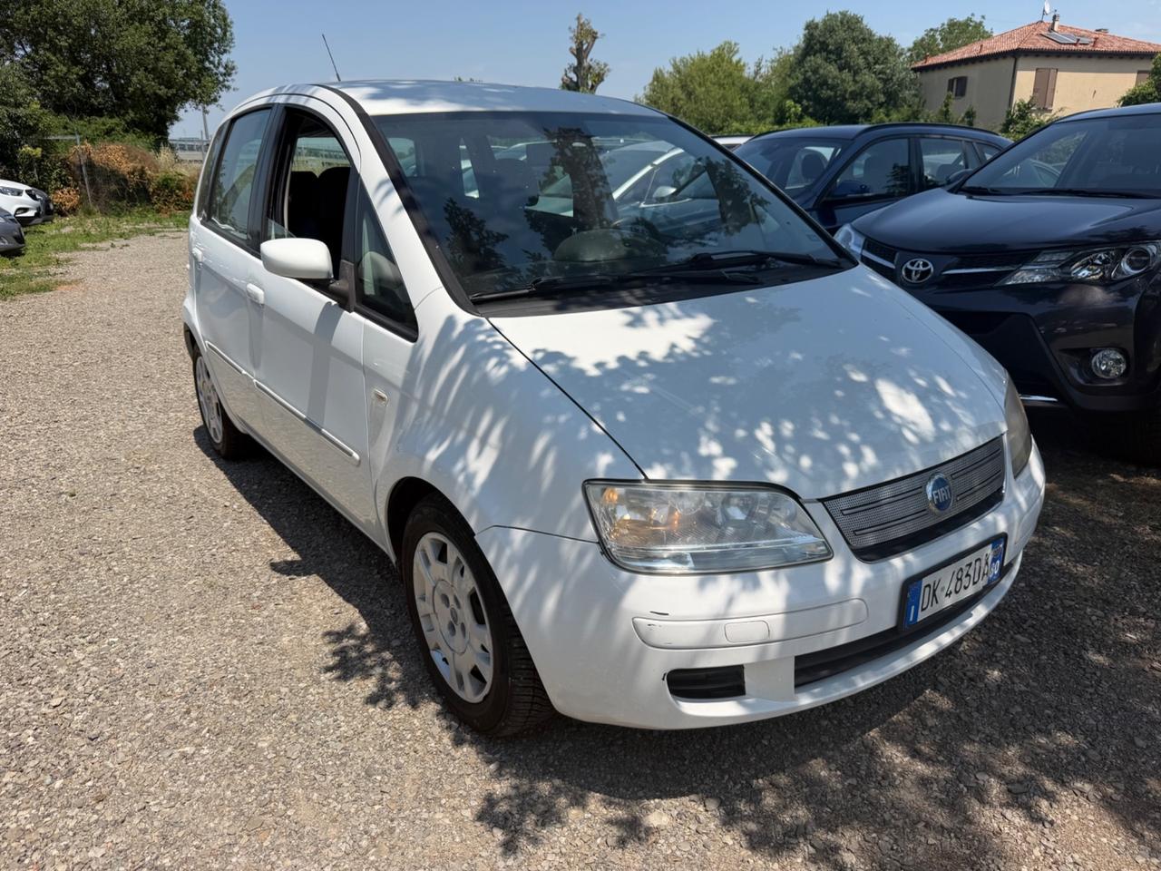 Fiat Idea 1.4 16V BlackMotion