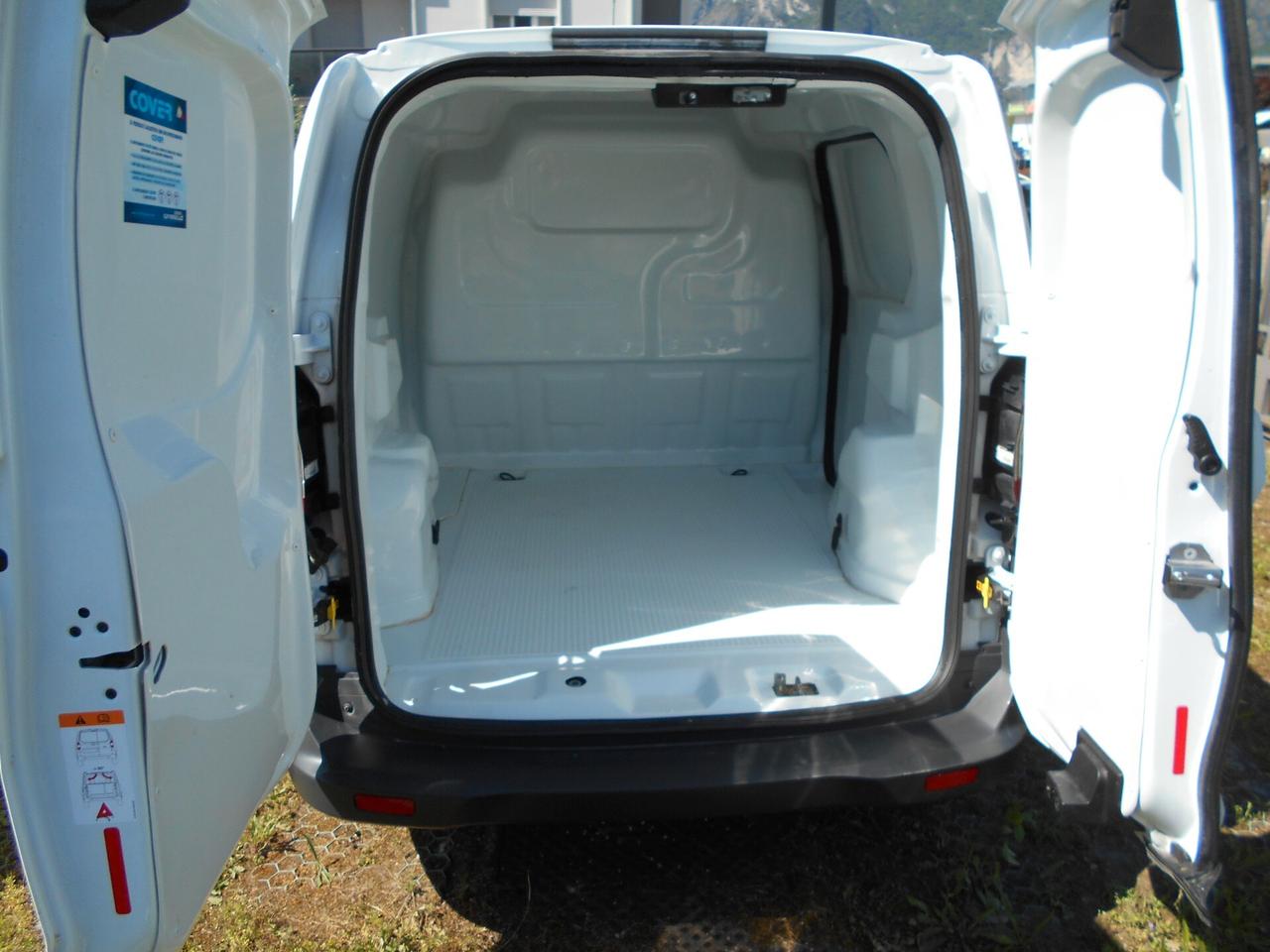 FORD TRANSIT COURIER 1.0 VAN ALLESTITO COVER PER ALIMENTI E MEDICINALI