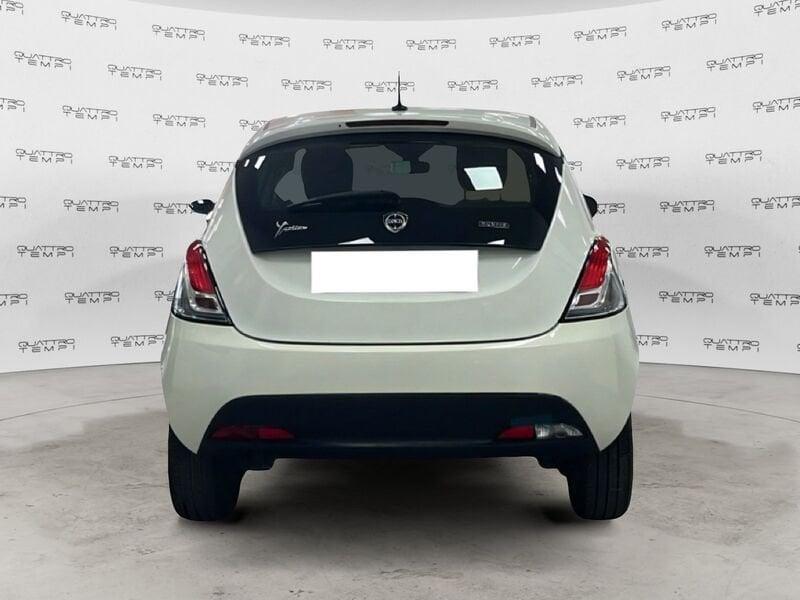 Lancia Ypsilon 1.0 FireFly 70cv S&S Hybrid SILVER PLUS