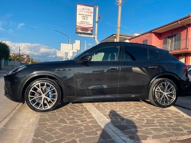 Maserati Grecale MHEV 330 CV AWD Modena