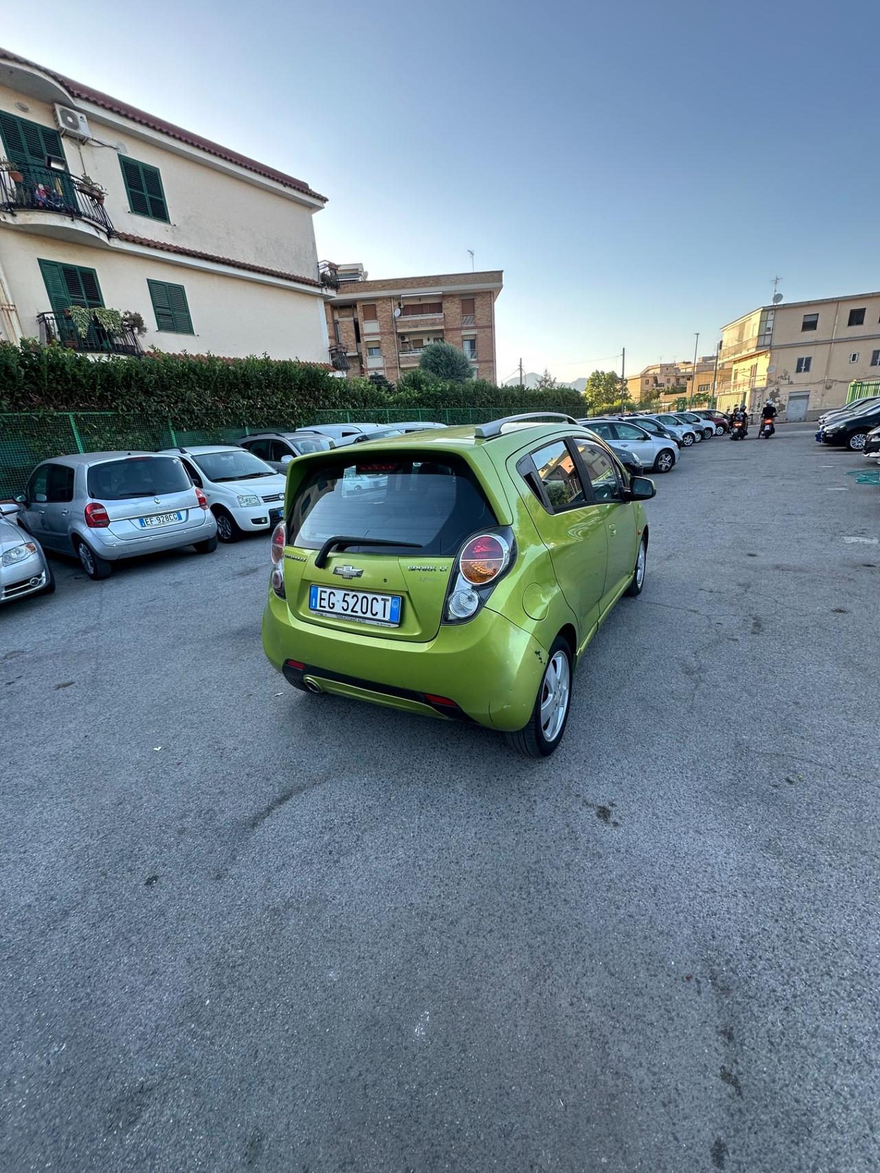 Chevrolet Spark 1.2 LT