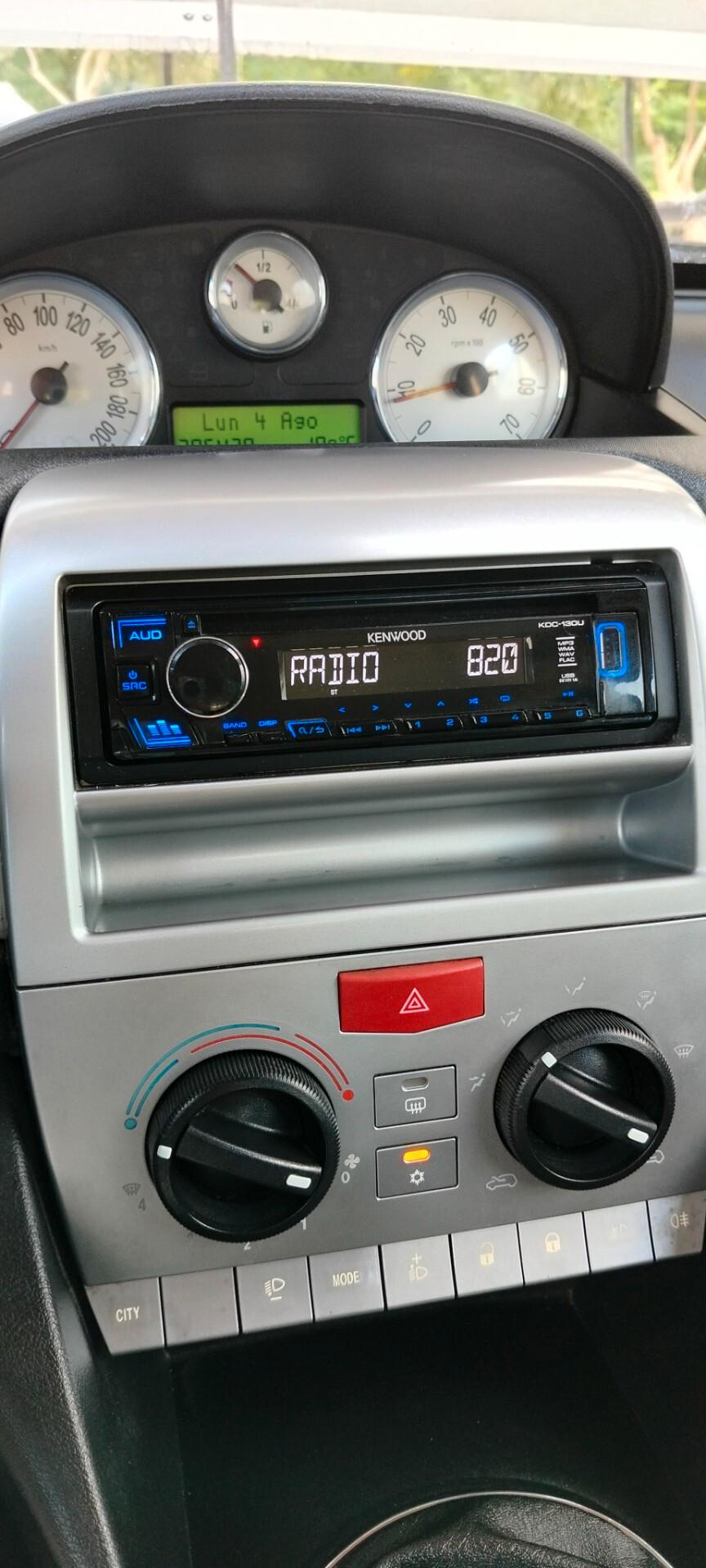 Lancia Ypsilon 1.2 Argento