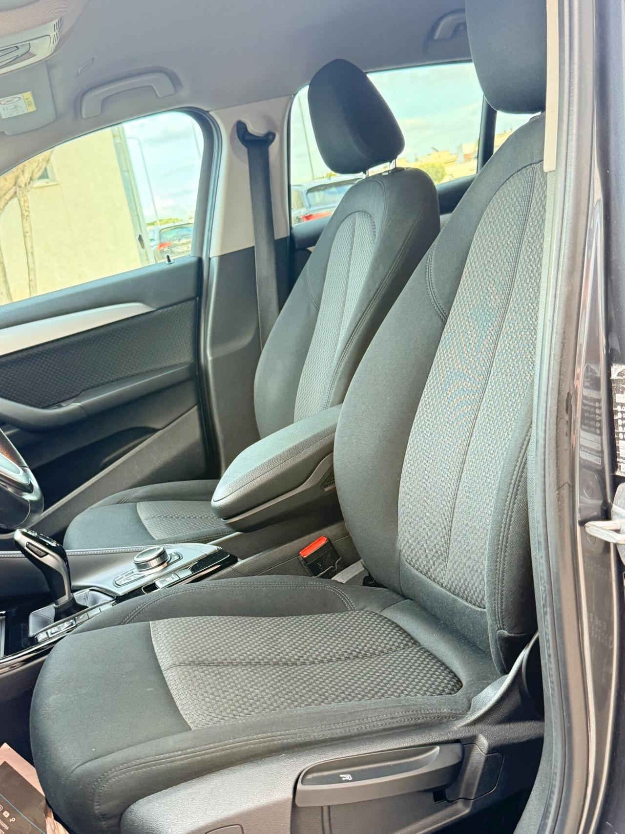 Bmw X2 sdrive18d auto NAVI,ANDROID AUTO,BLUETOOTH,SENSORI DI PARCHEGGIO,BLOCK SHAFT,FULL LED,PORTELLONE AUT