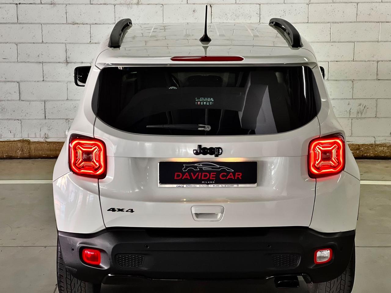 Jeep Renegade 1.3 T4 DDCT Longitude