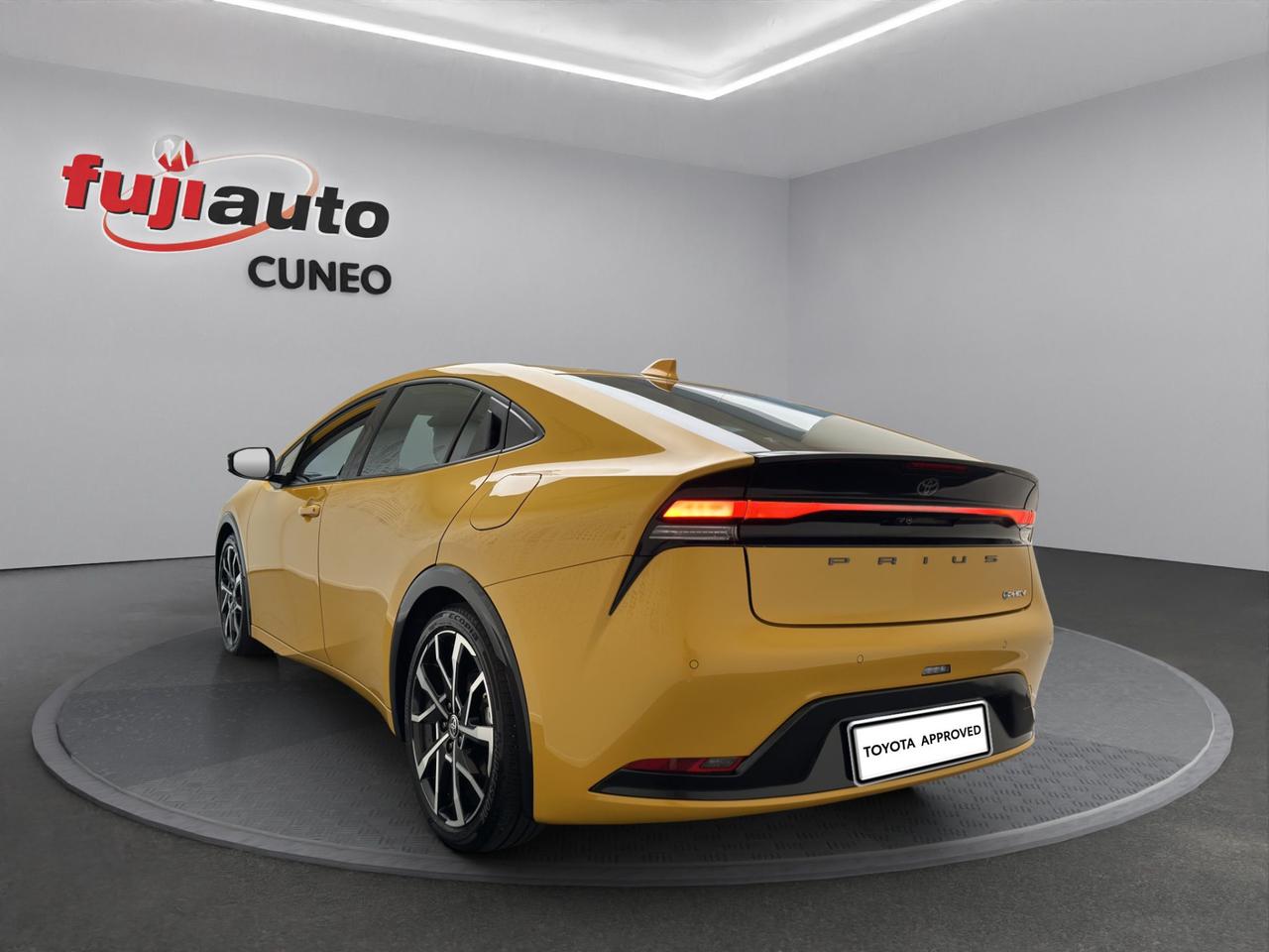 Toyota Prius 2.0 phev Lounge