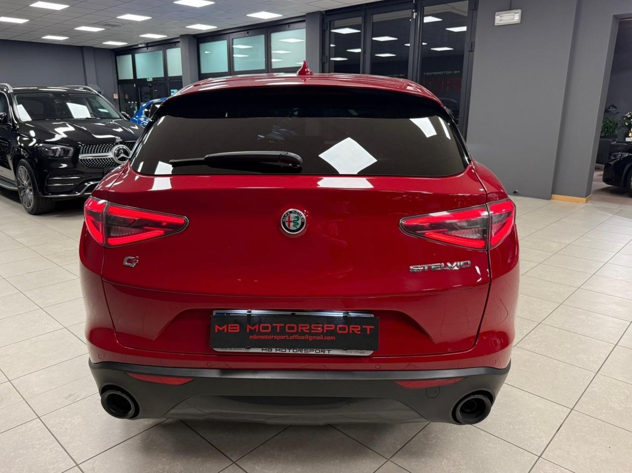 Alfa Romeo Stelvio 2.2 Turbodiesel 210 CV AT8 Q4 Veloce