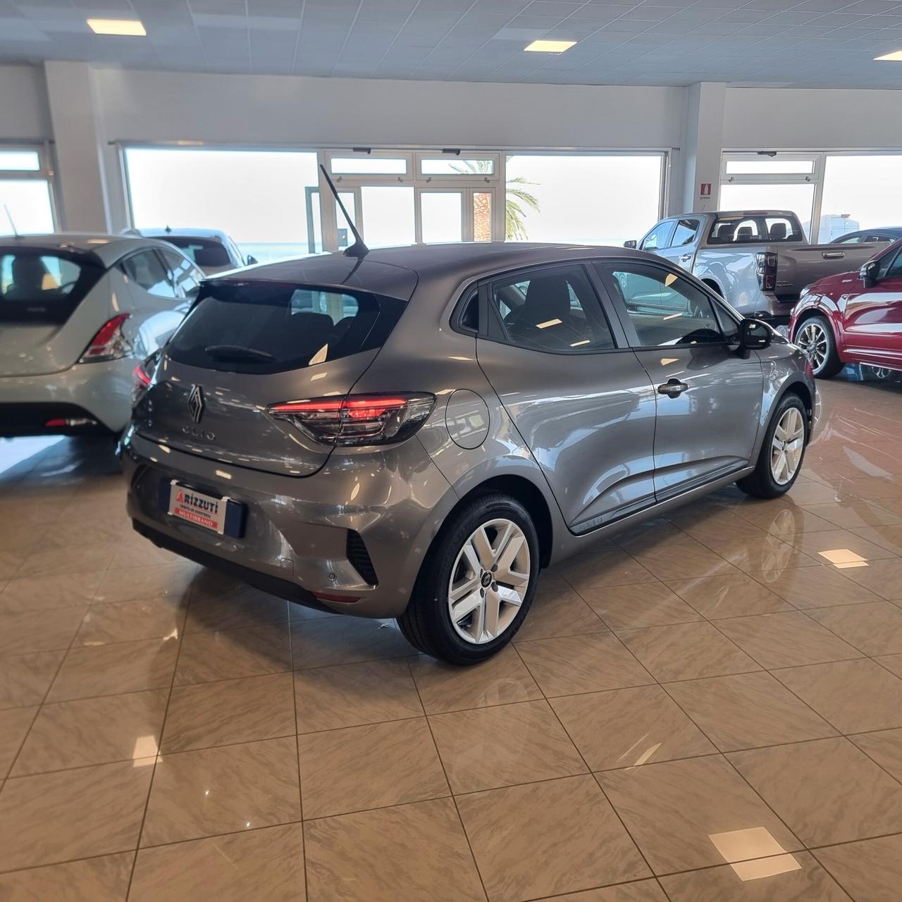 RENAULT CLIO EVOLUTION 1.5 dCi 100cv