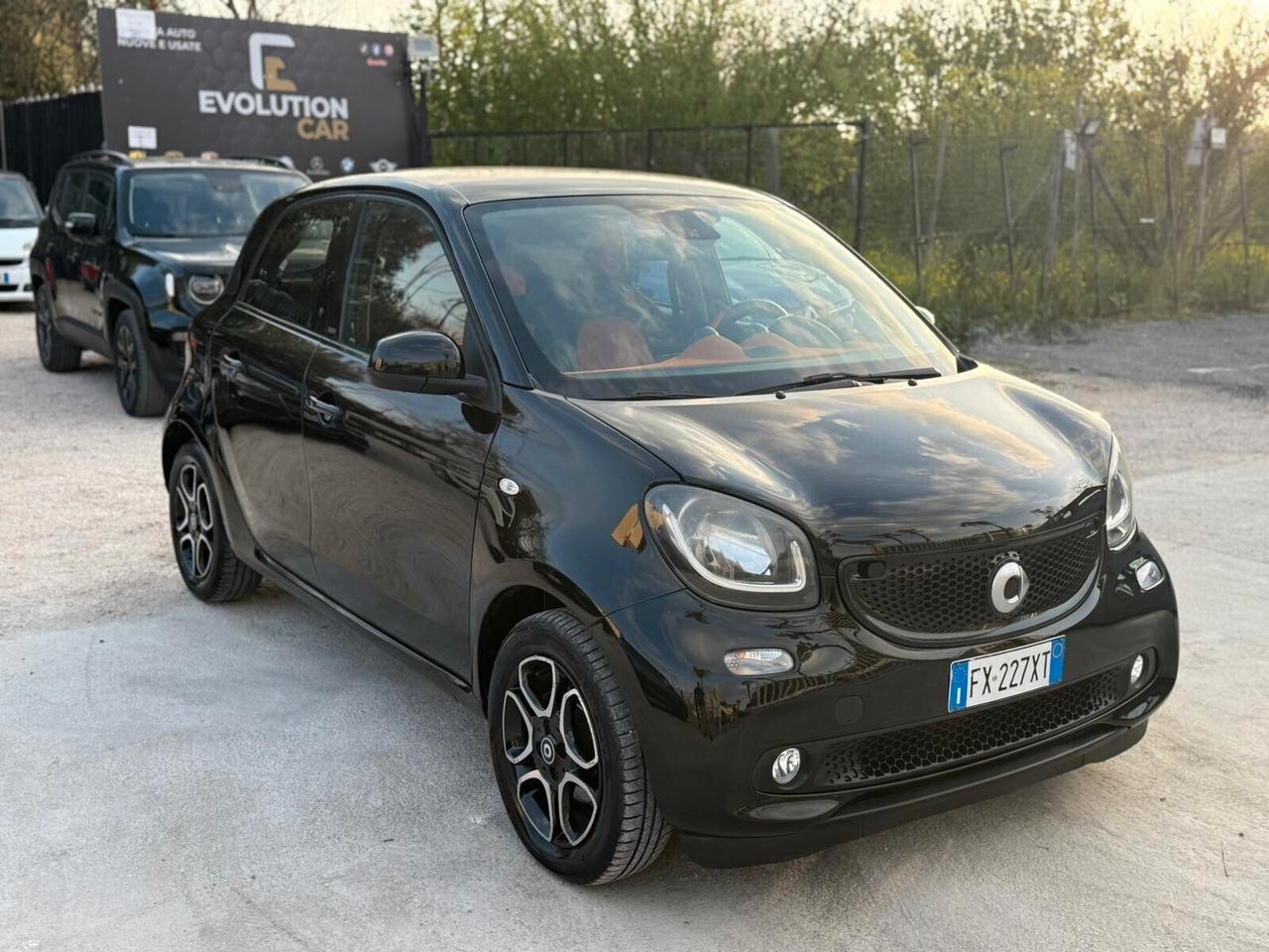 Smart ForFour 1.0 Passion 2019 Manuale
