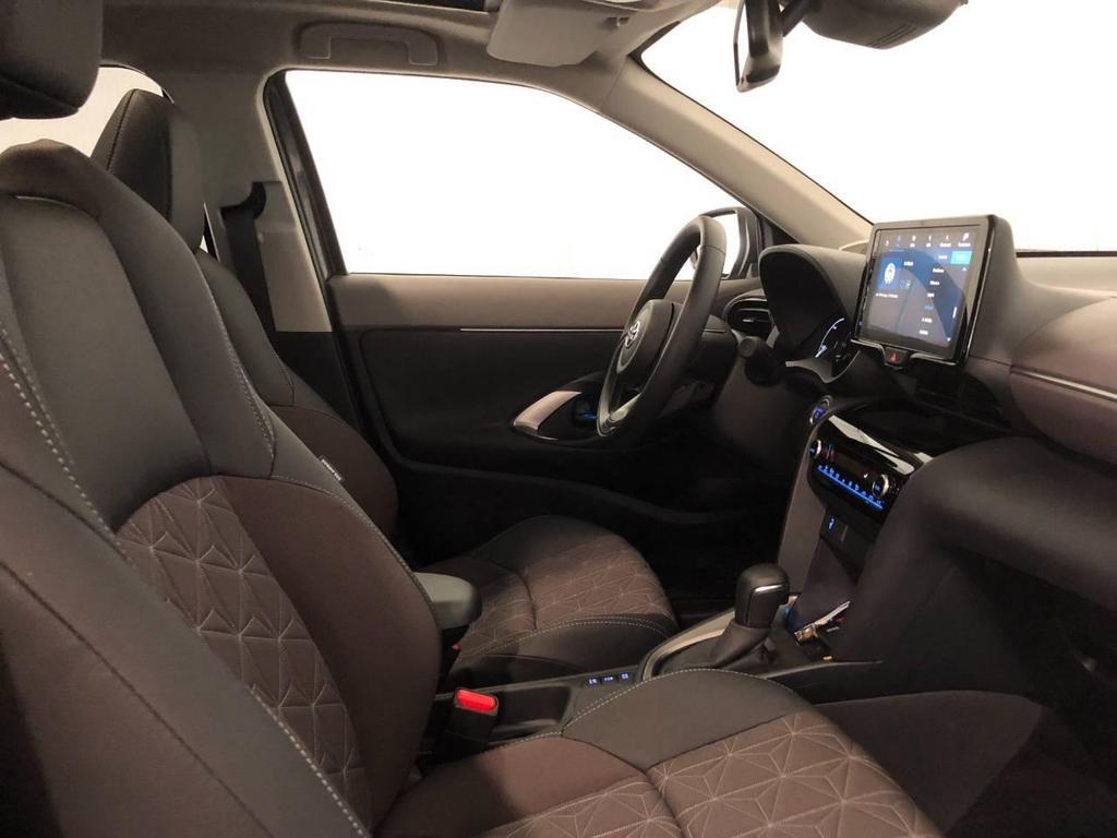 Toyota Yaris Cross 1.5 H Lounge FWD E-CVT