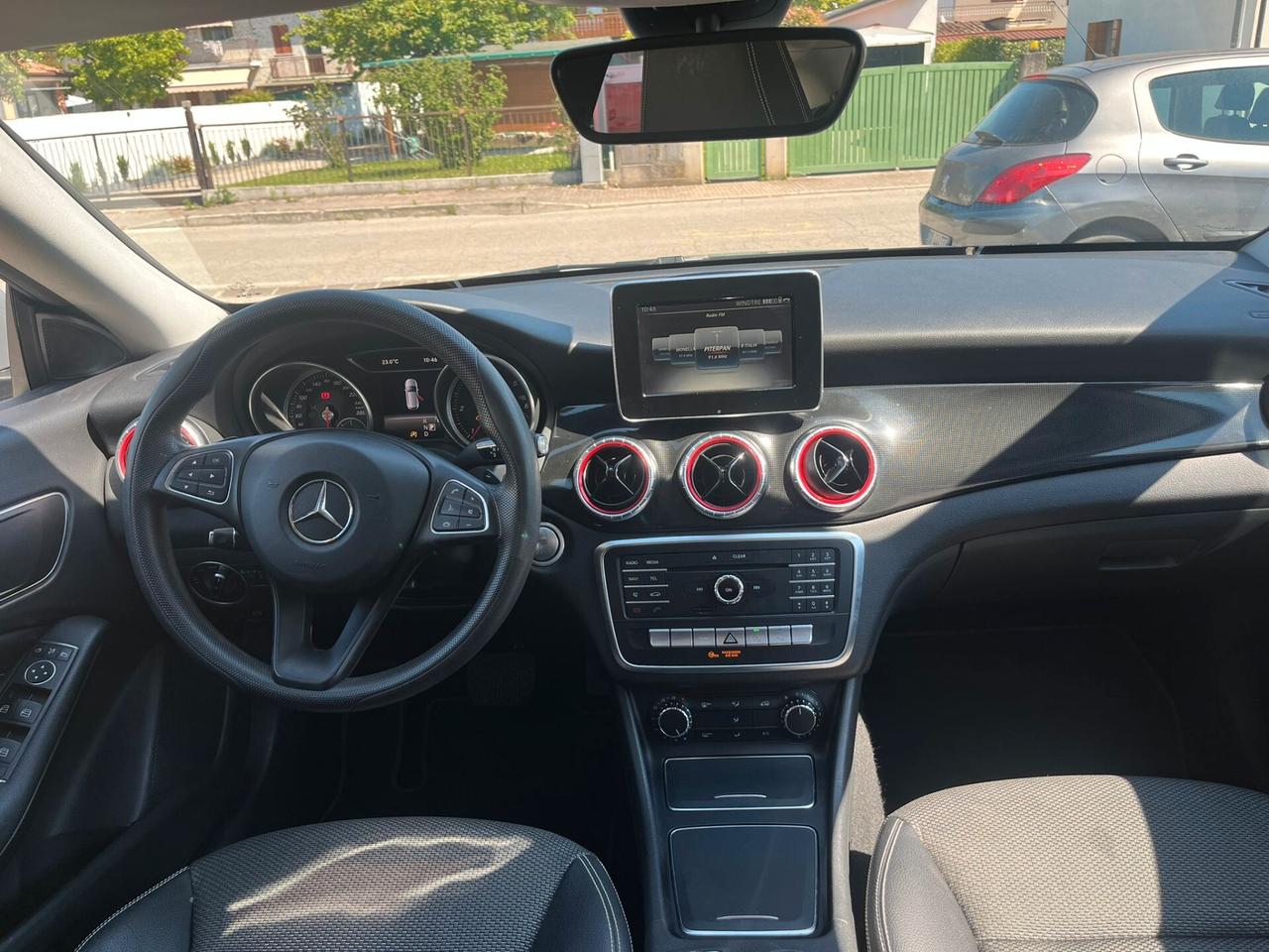 Mercedes-benz CLA 180 d S.W. Automatic Executive Ok NEOPATENTATI